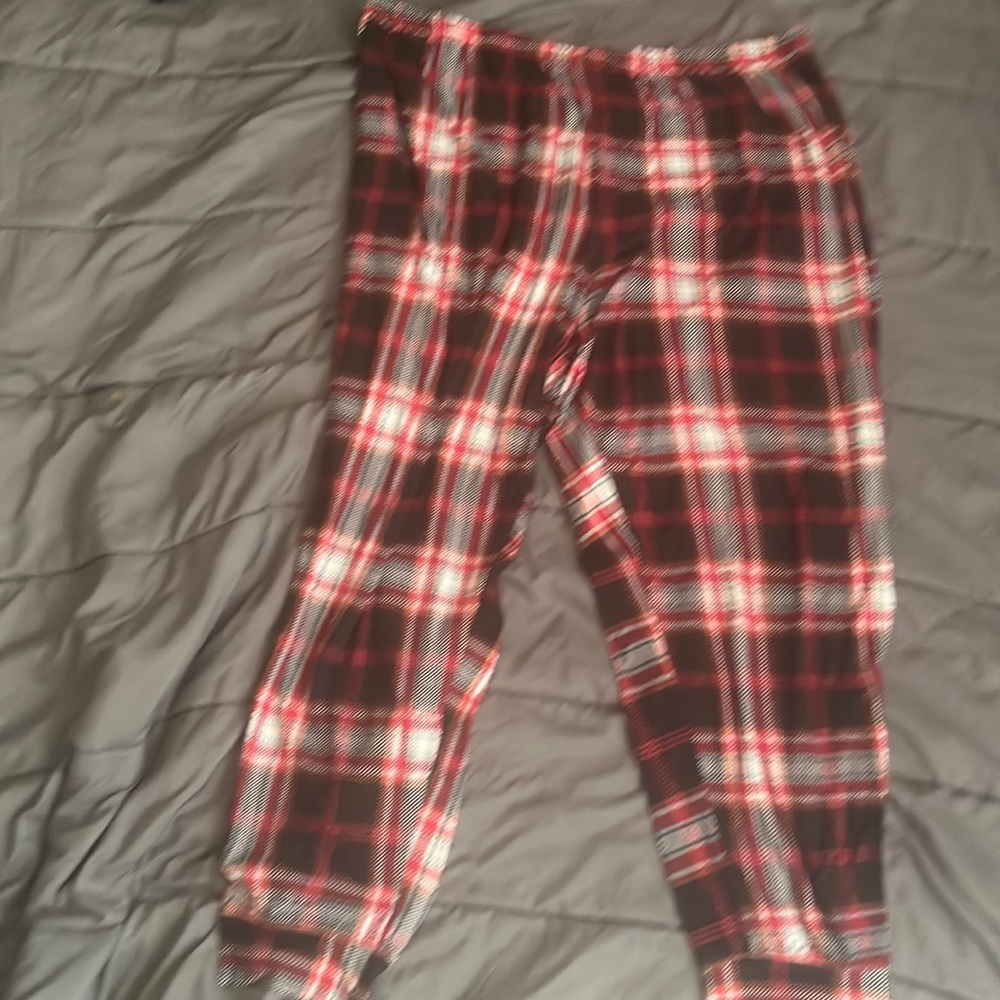 black and red Christmas flannel pajama pants